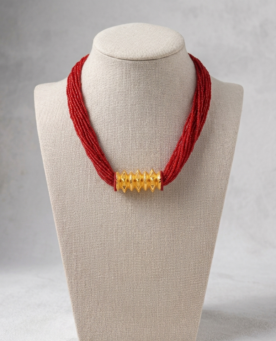 Kanchi Tilhari Short Red